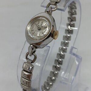 Vintage Welsbro Women's 17mm Manual Wind 17 Jewel Flex Band Watch
